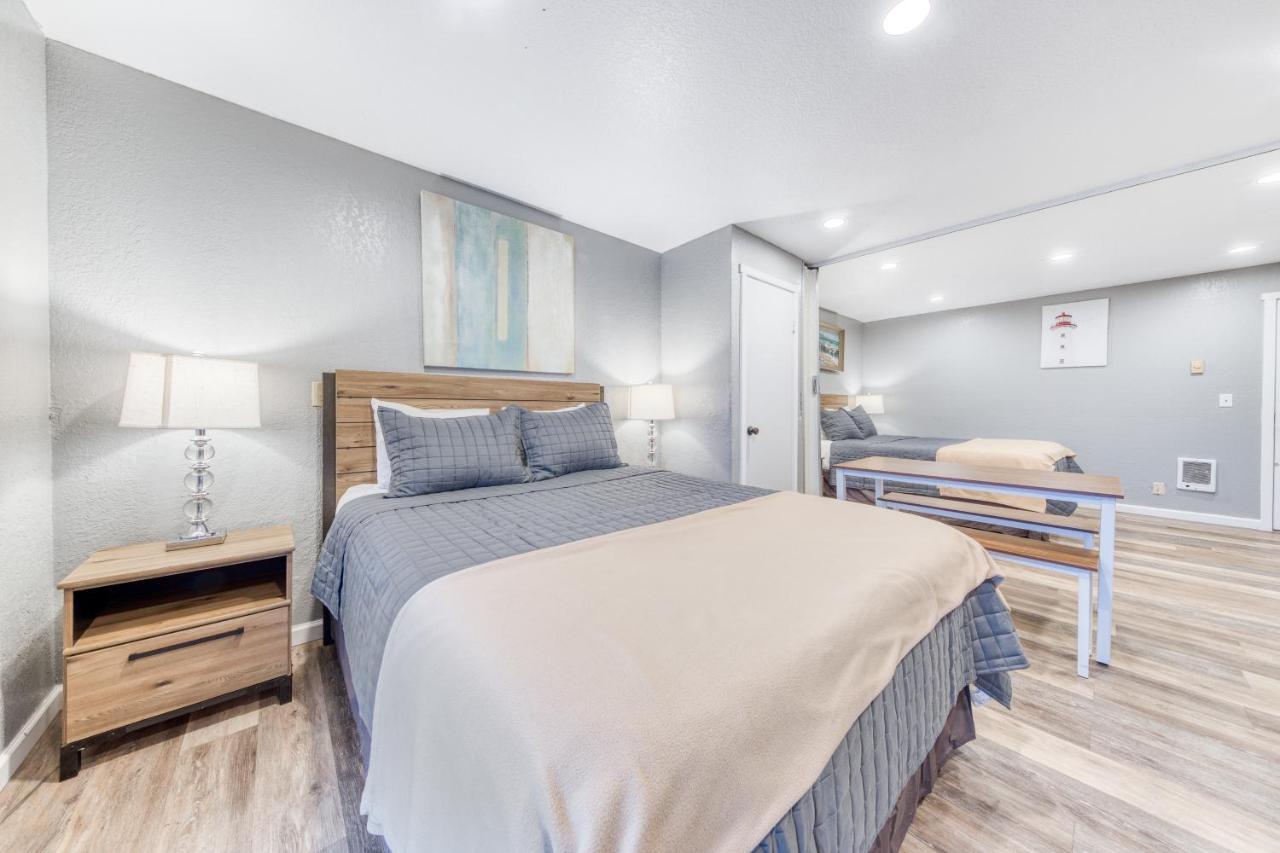 Sea Treasures Inn #211 & #212 Rockaway Beach Esterno foto
