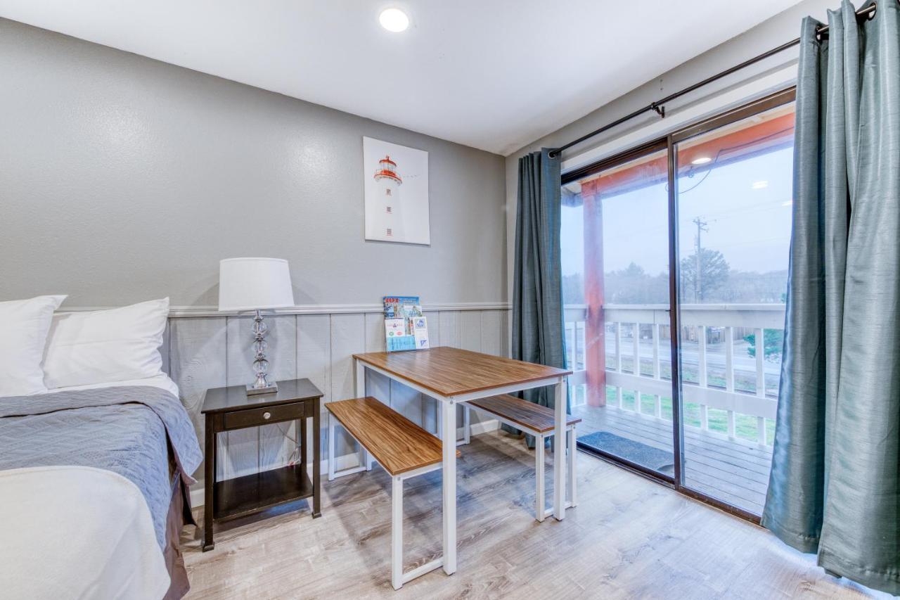 Sea Treasures Inn #211 & #212 Rockaway Beach Esterno foto