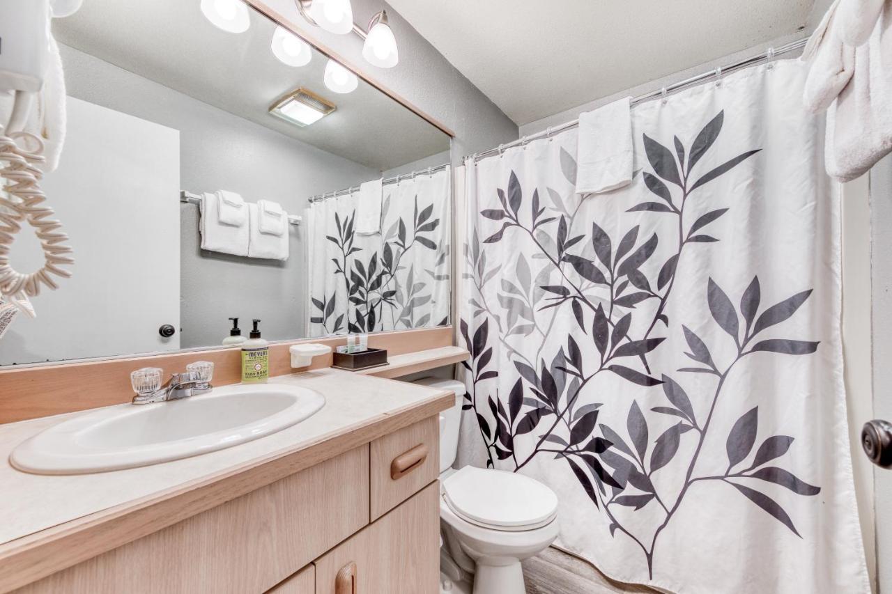 Sea Treasures Inn #211 & #212 Rockaway Beach Esterno foto